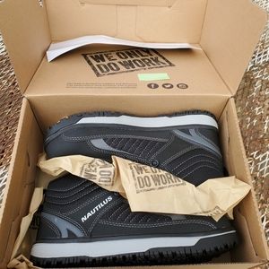 NIB! Nautilus Brand Steel Toe Work Boots